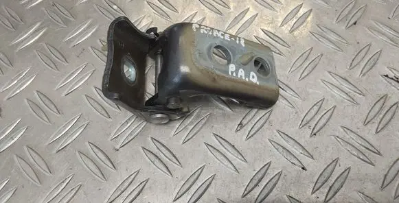 Toyota Proace Front door lower hinge 