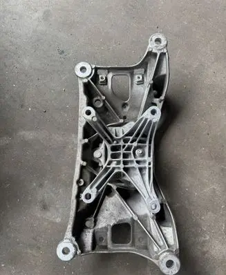 Audi A5 Gearbox mounting bracket 