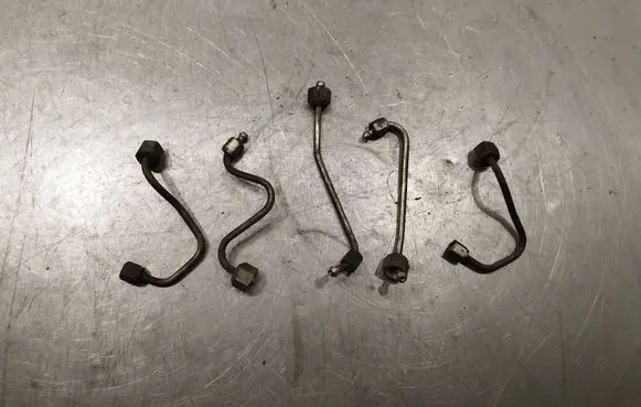 Fiat Doblo Fuel injector supply line/pipe 