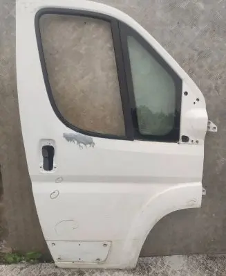 Fiat Ducato Front door