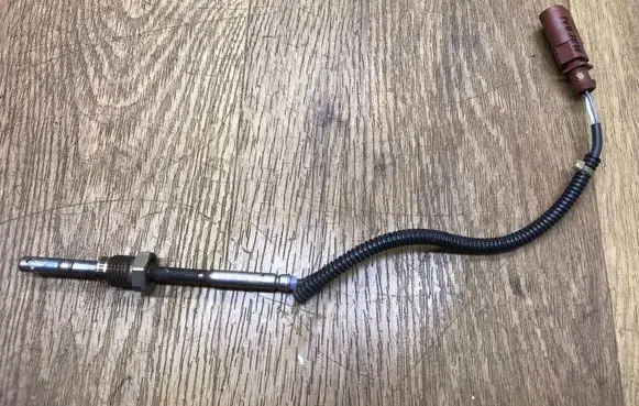 Porsche Macan (95B) Exhaust gas temperature sensor 4H0906088AB