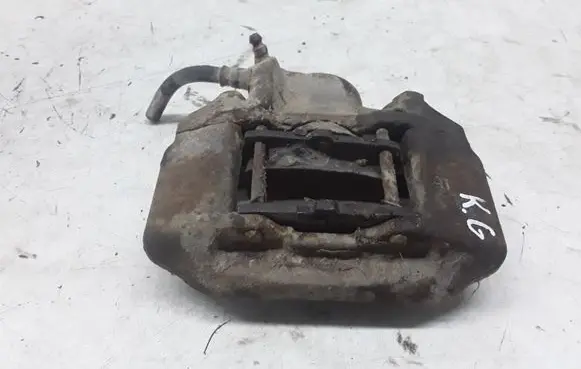 Mitsubishi Pajero Sport I Rear brake caliper