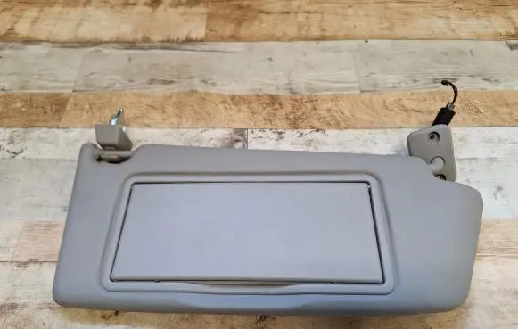 Opel Astra H Sun visor