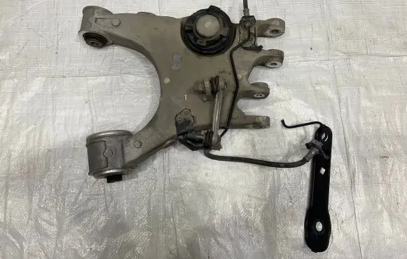 Maserati Grecale Rear suspension control arm 