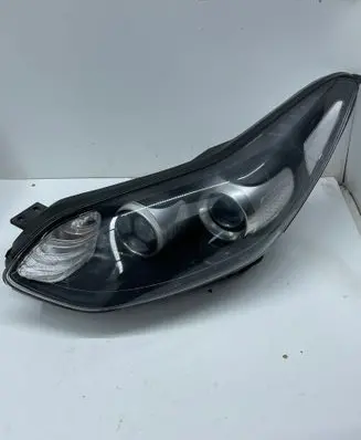 KIA Sportage Headlight/headlamp 92101-f1010