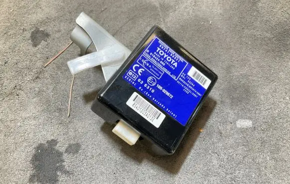 Toyota Hilux (AN10, AN20, AN30) Other control units/modules 897410K021 10R029672 61B424000