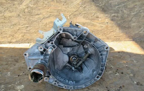 Fiat 500 Manual 5 speed gearbox 46347389