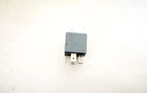 Volkswagen Sharan Other relay 1j0927841 v23134-a52-x400