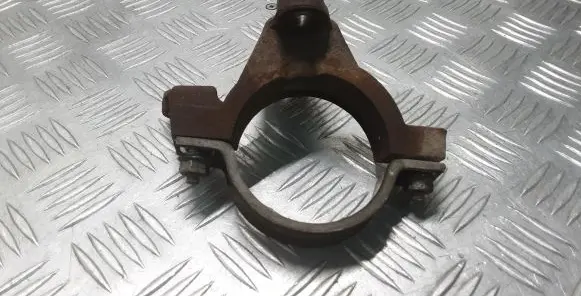 Ford Kuga II Driveshaft support bearing AV613K305CA