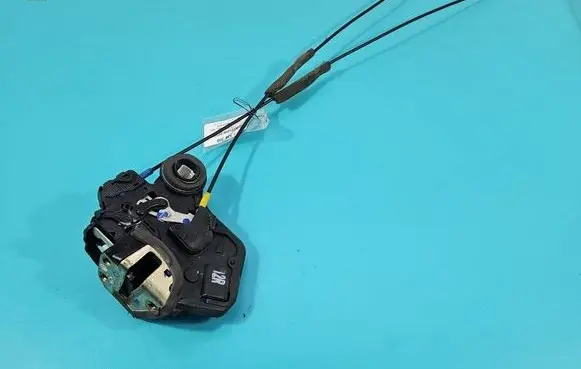 Toyota Corolla Verso E121 Rear door lock IMPRK1556356