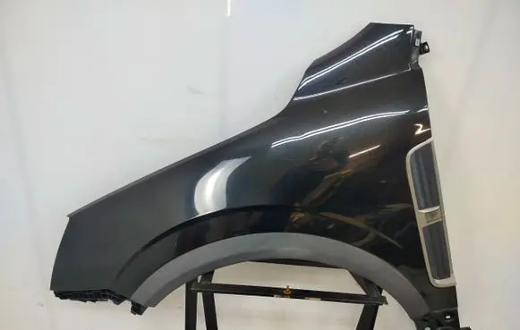 Opel Antara Fender