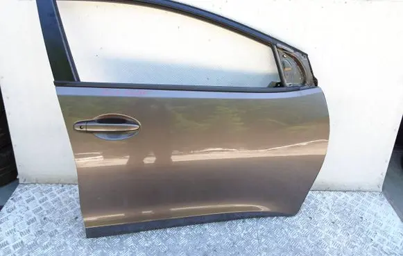 Honda Civic IX Front door