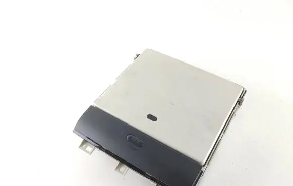 Chrysler Town & Country V Screen/display/small screen P1G079DW1AC 2110J2224 3209RTFM9M1