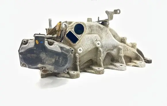 Renault Trafic III (X82) Intake manifold 140032531R R9M413