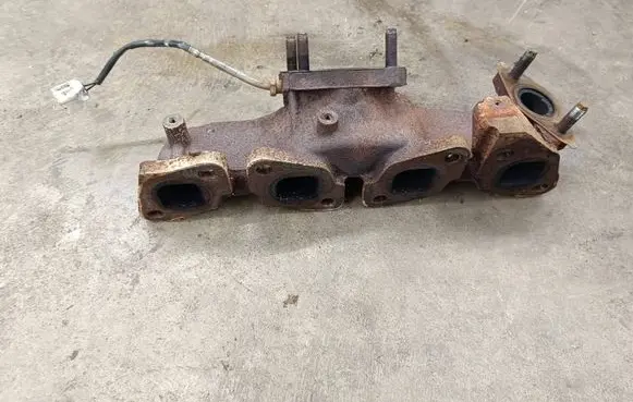 Nissan Navara D40 Exhaust manifold