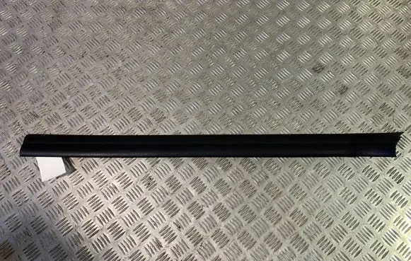 BMW 2 F22 F23 Front sill trim cover 7261165
