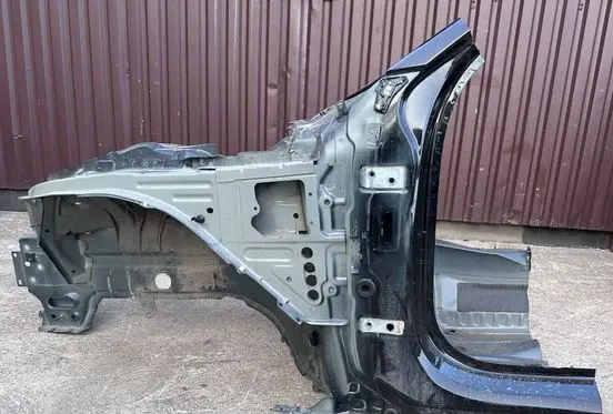 Front quarter panel