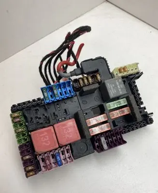 Mercedes-Benz C W205 Fuse module A2059068501