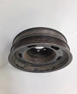 Audi A4 S4 B5 8D Crankshaft pulley 058105251E