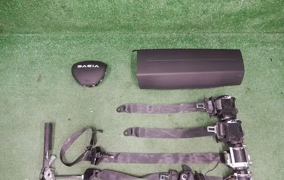Dacia Duster II Airbag set 