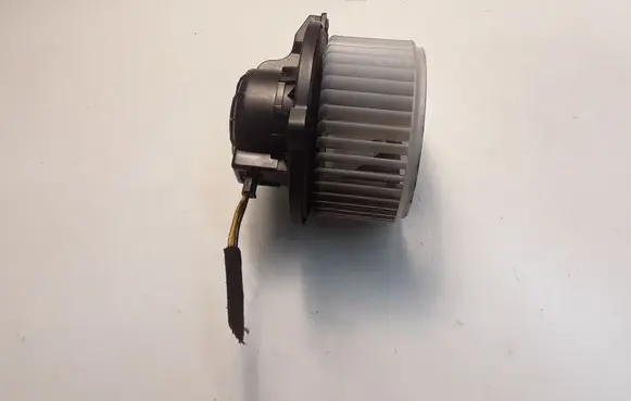 KIA Sorento Air flap motor/actuator H308830320