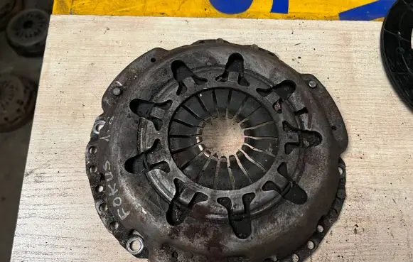 Ford Focus Pressure plate 