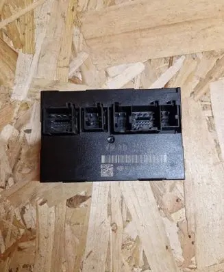 Volkswagen PASSAT B7 Other control units/modules 3AA959433 S0634H043 5DK00906460