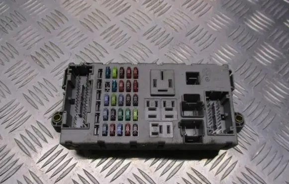 Fiat Doblo Fuse box set 46520600