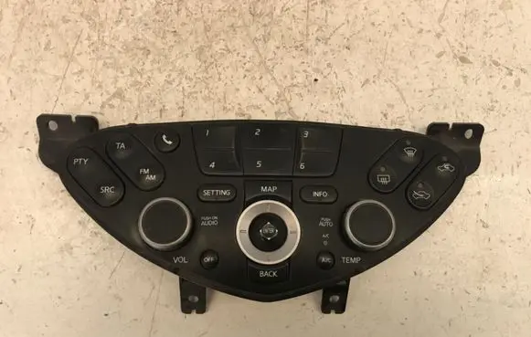Nissan Primera Climate control unit CSW5841C