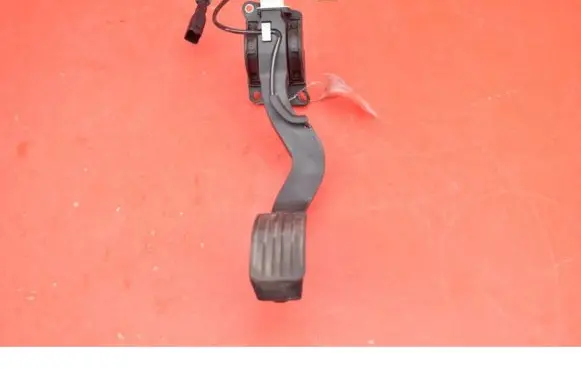 Citroen C4 I Accelerator throttle pedal 9650889160