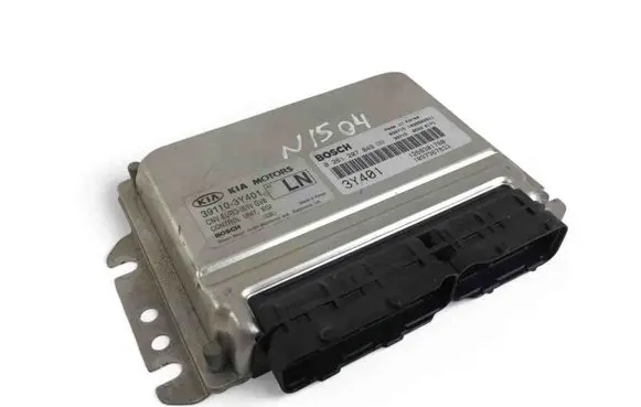 KIA Carnival Engine control unit/module ECU 0261207049