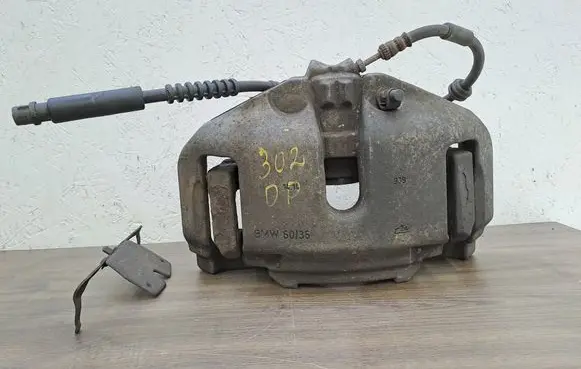 BMW 6 F12 F13 Front brake caliper 939 6036