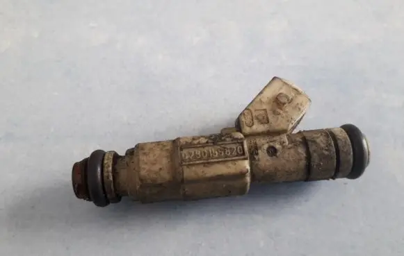 Ford Mondeo MK II Fuel injector 0280155820