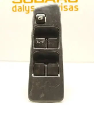 Subaru Forester SF Electric window control switch 83071SA020