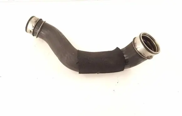 Mercedes-Benz CLS C219 Intercooler hose/pipe 2115282482 A2115282482