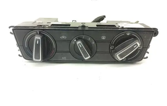 Seat Ibiza V (KJ) Climate control unit 6F2820045K