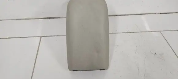 Volvo V40 Armrest 08632771
