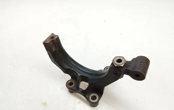 Audi A3 S3 8V Engine mounting bracket 04L425