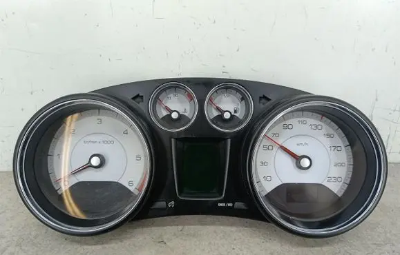 Peugeot 308 Speedometer (instrument cluster) 9665107620