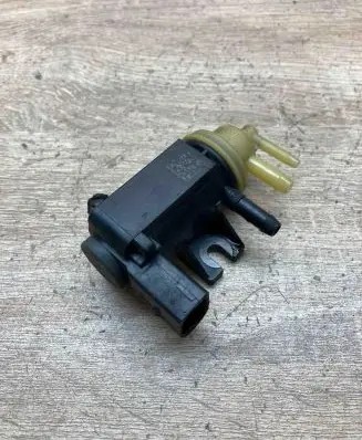 Volkswagen PASSAT B8 Turbo solenoid valve 1K0906627B