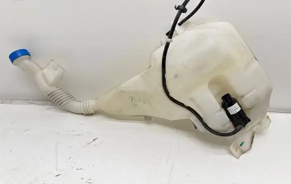Tesla Model S Windshield washer fluid reservoir/tank 100540000B
