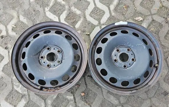 Volkswagen Golf VII R16 steel rim 5Q0601027B6