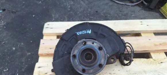 Volvo XC90 Front wheel hub