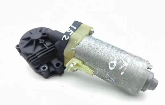 Volvo V70 Seat adjustment motor 0130002525 170707N 198387103