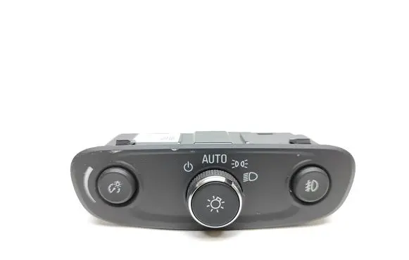 Buick Encore GX I Light switch 84201604 E5A335A 01636D