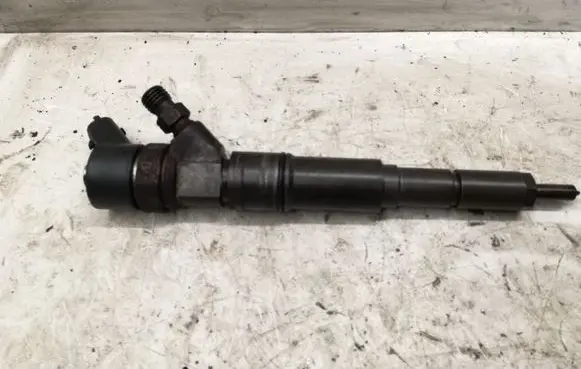 Land Rover Range Rover L322 Fuel injector 04451100477785984