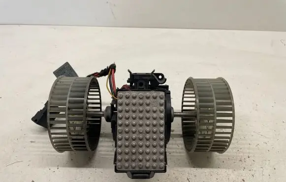 BMW 5 E60 E61 Heater fan/blower 6934972 235141D