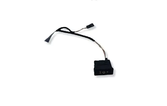 BMW 3 E90 E91 AUX in-socket connector 9219248 6930561