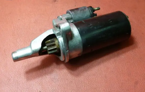 Audi A4 S4 B6 8E 8H Starter motor 059911023H 0001109021