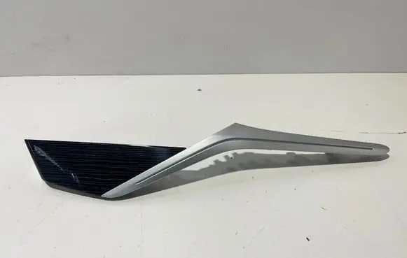 BMW X7 G07 Front door card panel trim 5570400 8089129